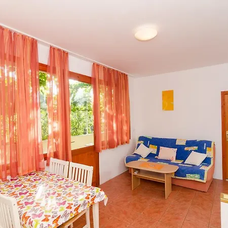 Apartment Nives